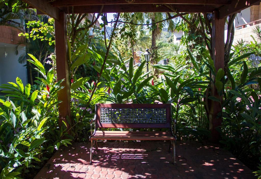 Inn Larimor Boicucanga